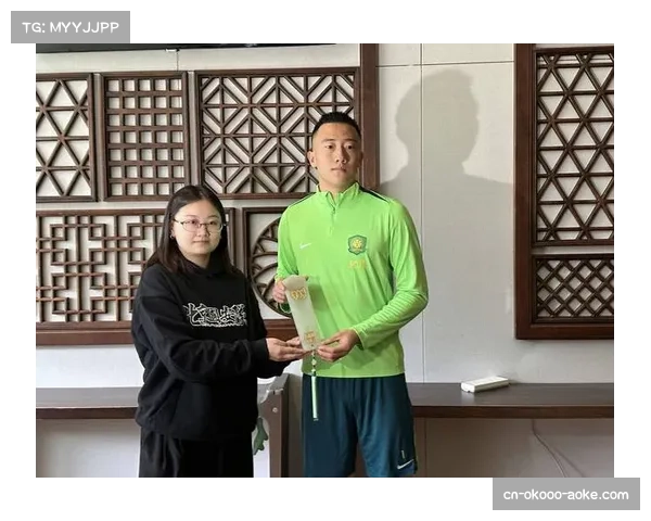 斯帕伊奇膝关节受伤韩佳奇长期伤缺，国安防线遭遇重创